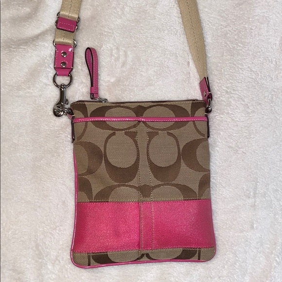Coach Signature Khaki and Pink Crossbody Bag - Picture 3 of 7
